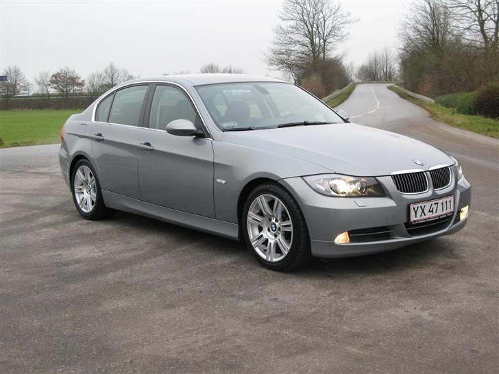 BMW 330i aut E90 billede 4