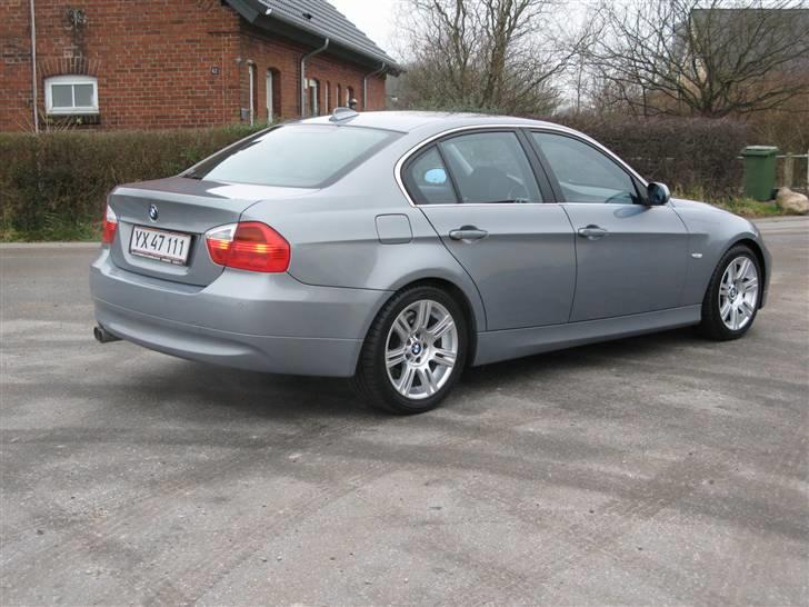 BMW 330i aut E90 billede 6