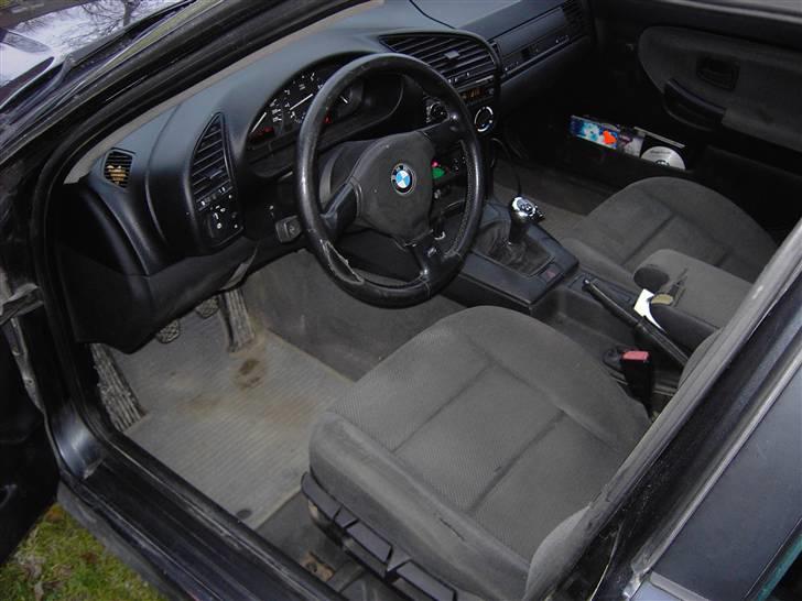BMW e36  316i (SOLGT) billede 7