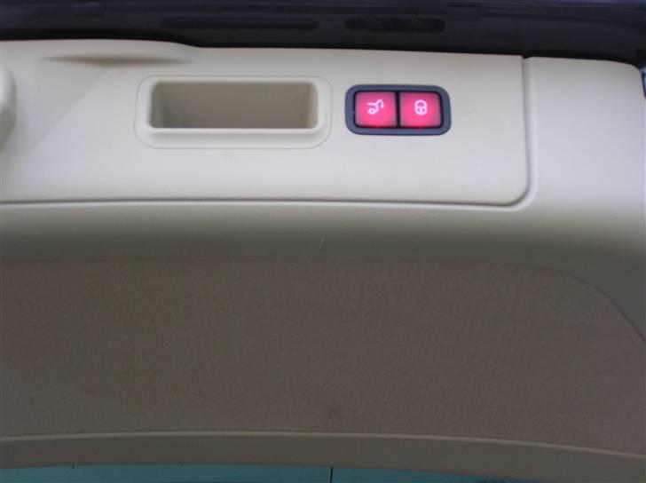 Mercedes Benz R 500 - knapper til el bagklap billede 15