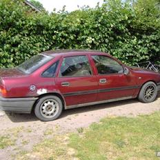 Opel vectra a 2.0 i ( solgt )