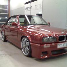 BMW E30 320 24v Cabriolet
