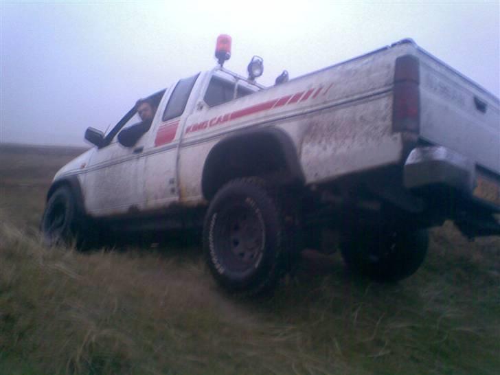Nissan king cab 4x4 (solgt) billede 12