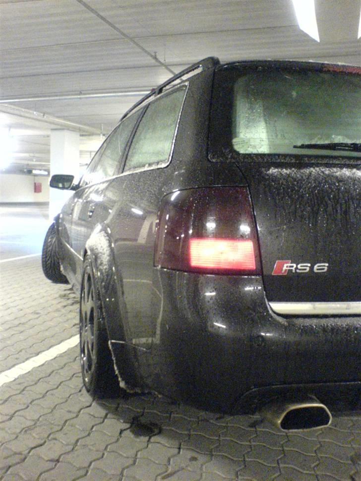 Audi S6 340hk SOLGT billede 3