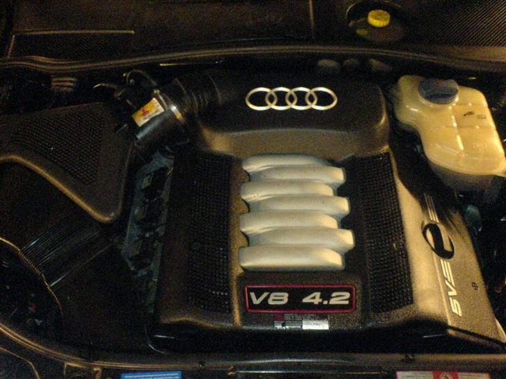 Audi S6 340hk SOLGT billede 5