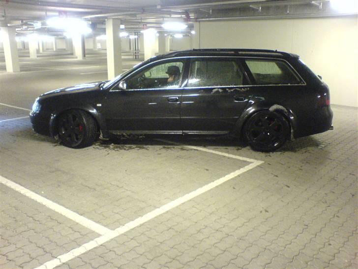 Audi S6 340hk SOLGT billede 6