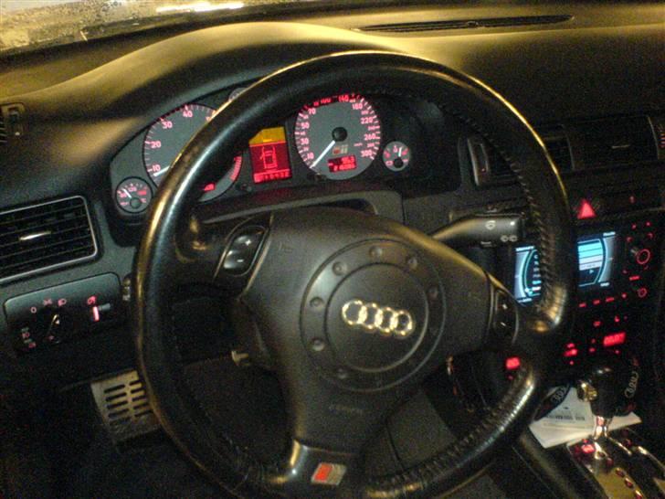 Audi S6 340hk SOLGT billede 7