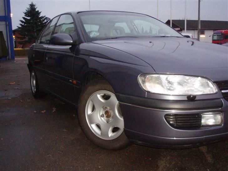 Opel omega billede 7