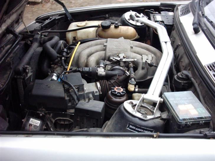 BMW 320 i  billede 10