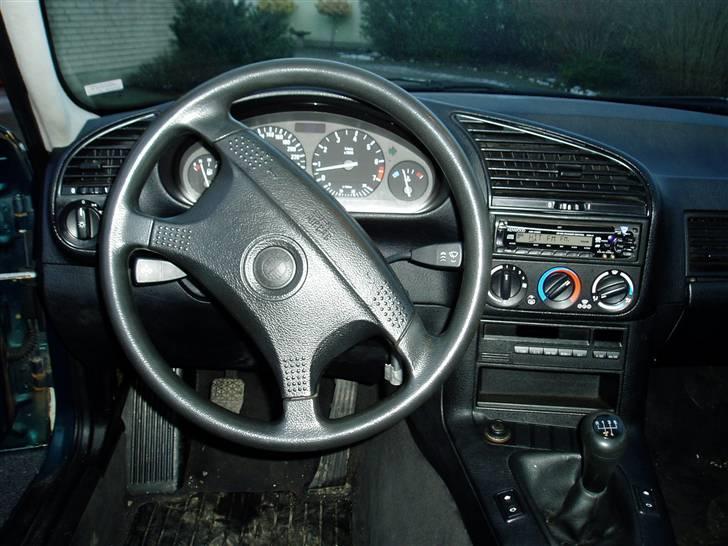 BMW E36 320i -Solgt- billede 4