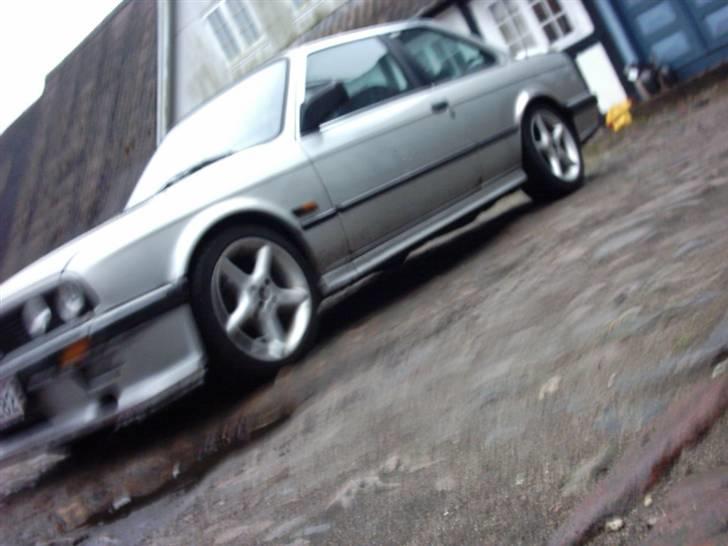 BMW 320 i  billede 17