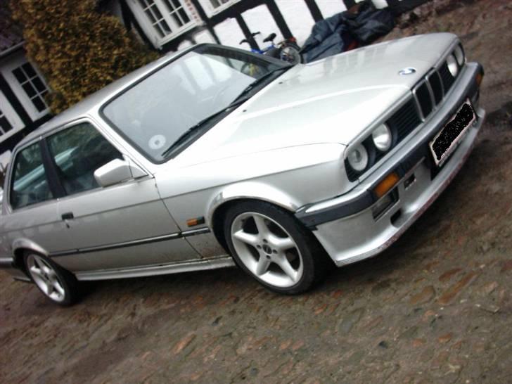 BMW 320 i  billede 19