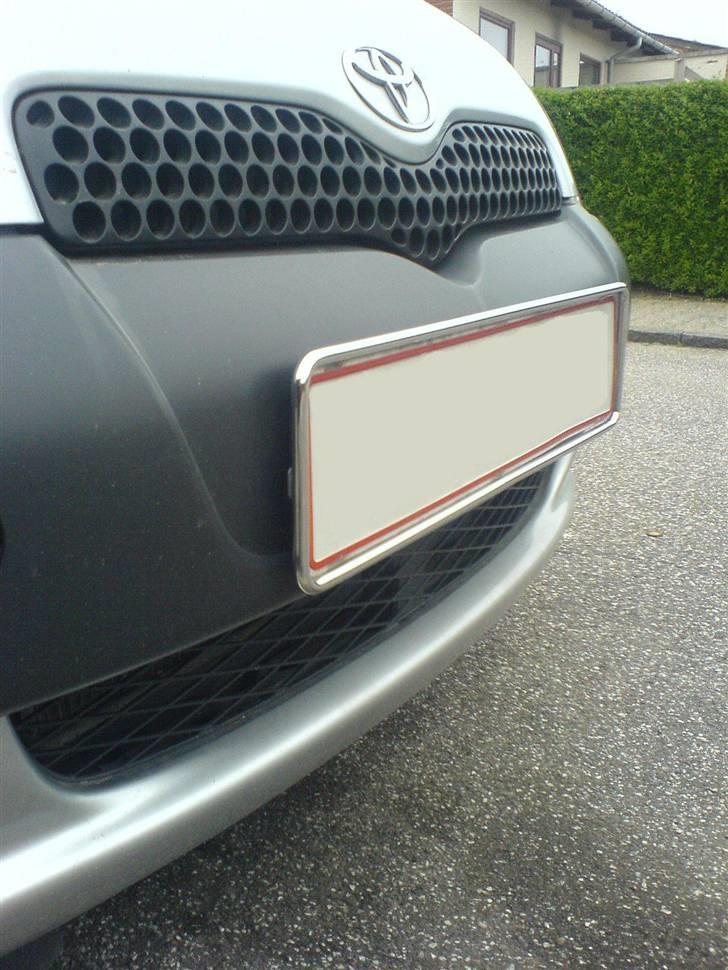 Toyota Yaris 1.4 TD *Solgt* billede 13