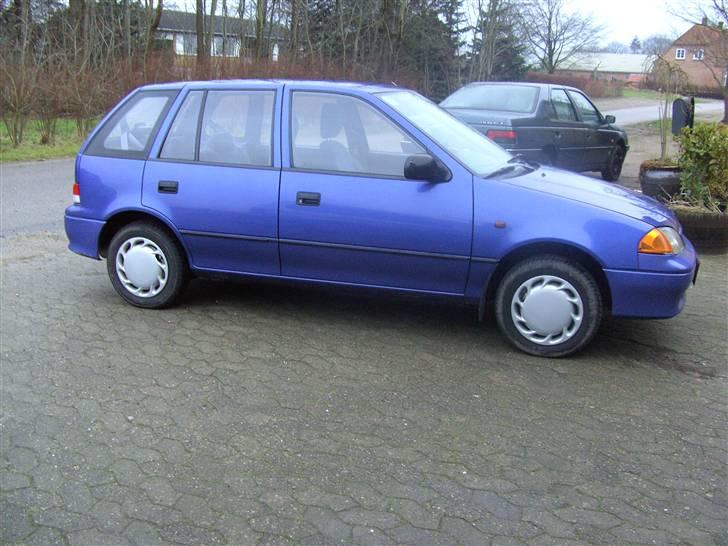 Suzuki swift TØF TØF  (SOLGT) billede 1