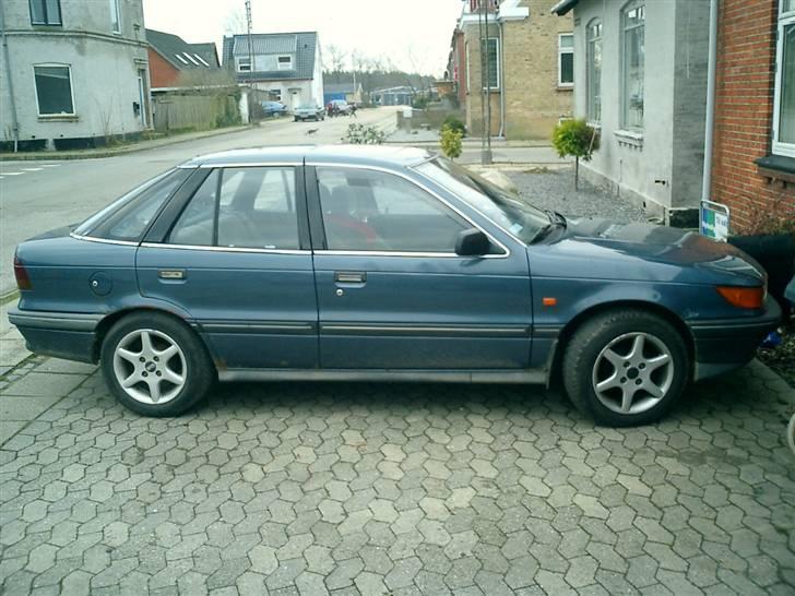 Mitsubishi lancer  billede 1