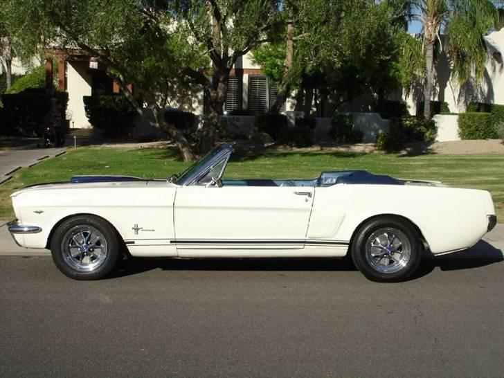 Ford Mustang Convertible billede 2