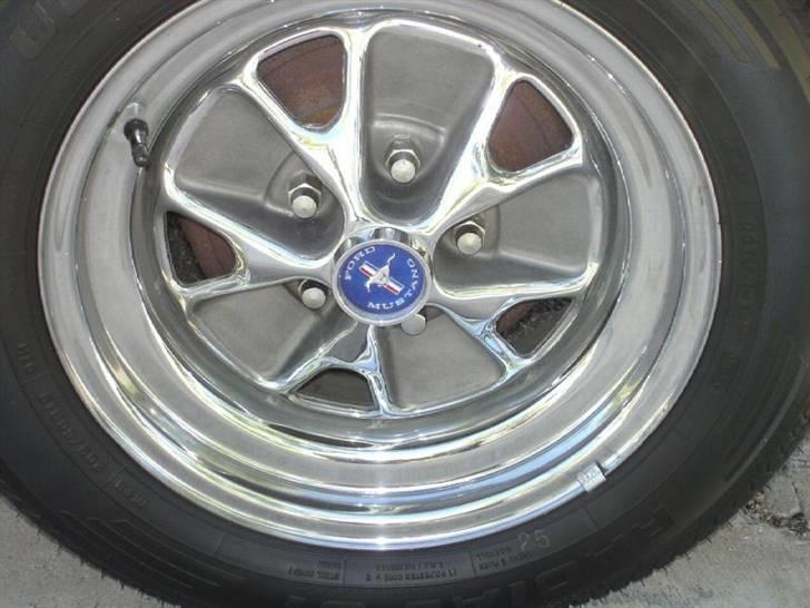 Ford Mustang Convertible billede 4