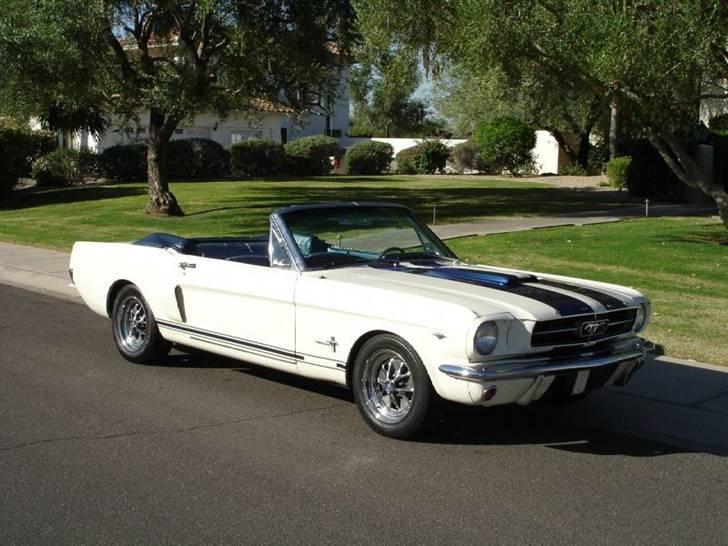 Ford Mustang Convertible billede 11