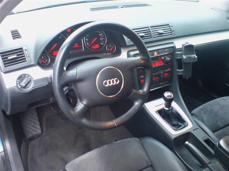 Audi A4 A 2.5TDI Quattro solgt billede 11