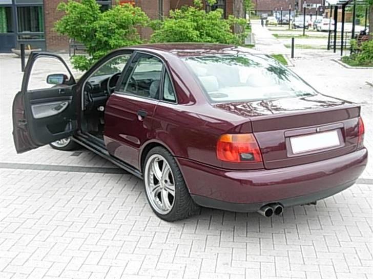Audi 1,8 T  Solgt  billede 10