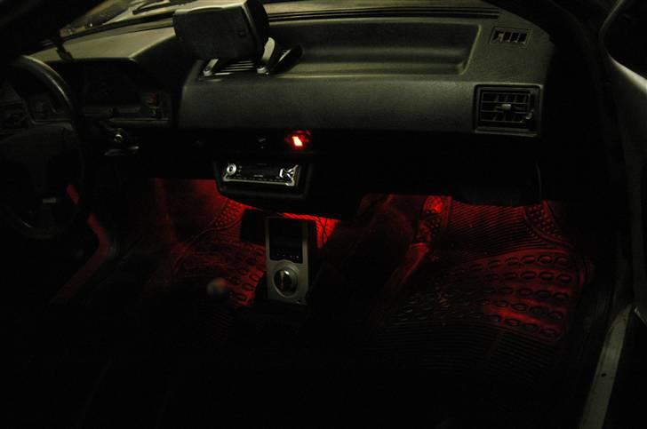 VW Polo Coupé >LPF< G40/G60 - der skal også være lys ved mine fødder  (gammelt billede) billede 16