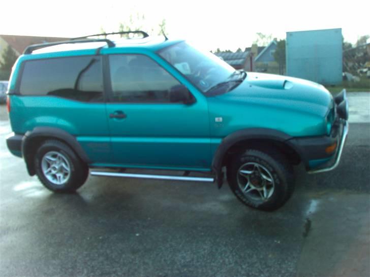 Nissan Terrano 2,7 SR (SOLGT) billede 15