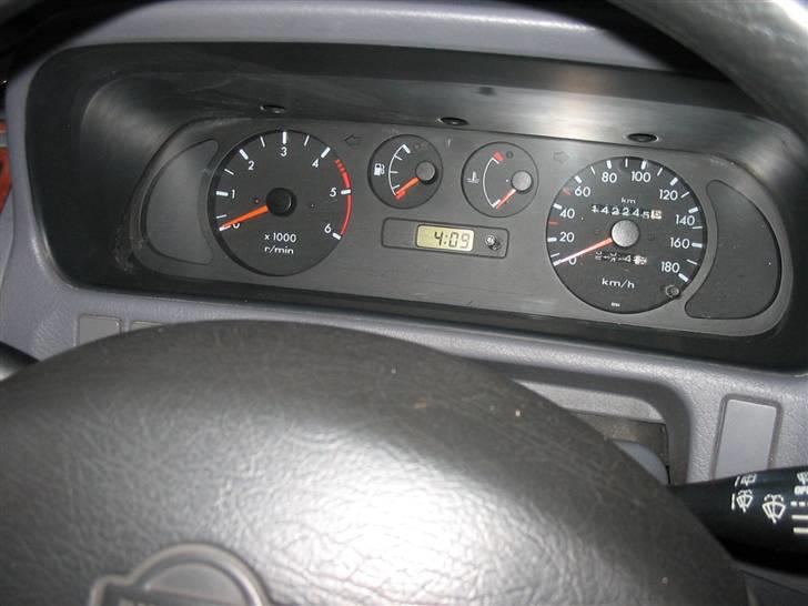 Nissan Terrano 2,7 SR (SOLGT) billede 18