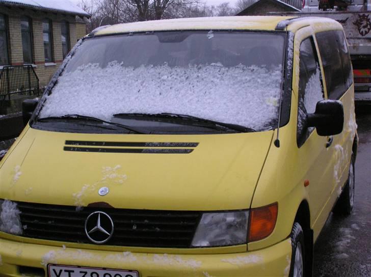 Mercedes Benz Vito 110 D - I skal da osse lige have den med lidt sne på billede 6