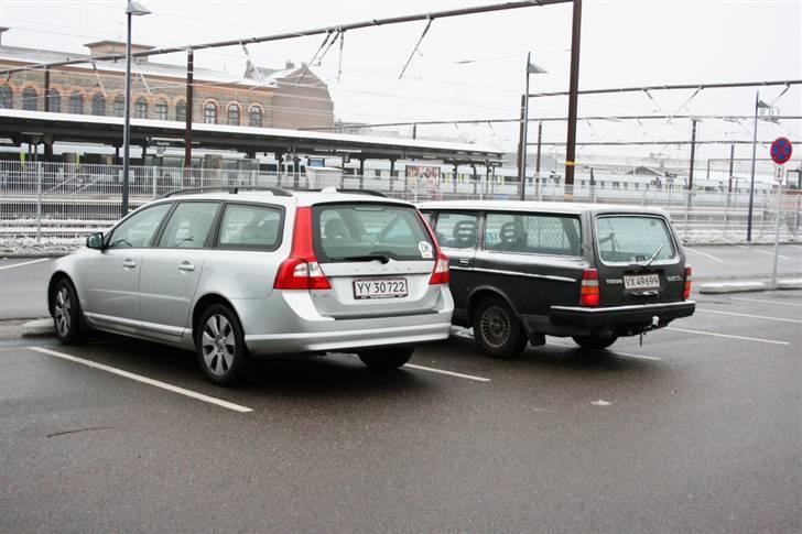 Volvo 240 DL HGV *Solgt* - Gæt hvilken der er ny og gammel.. billede 7