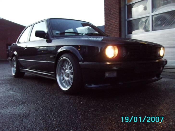 BMW e30 323i Turbo billede 4