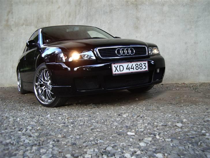 Audi A4 "Solgt" - næsten færdig billede 1