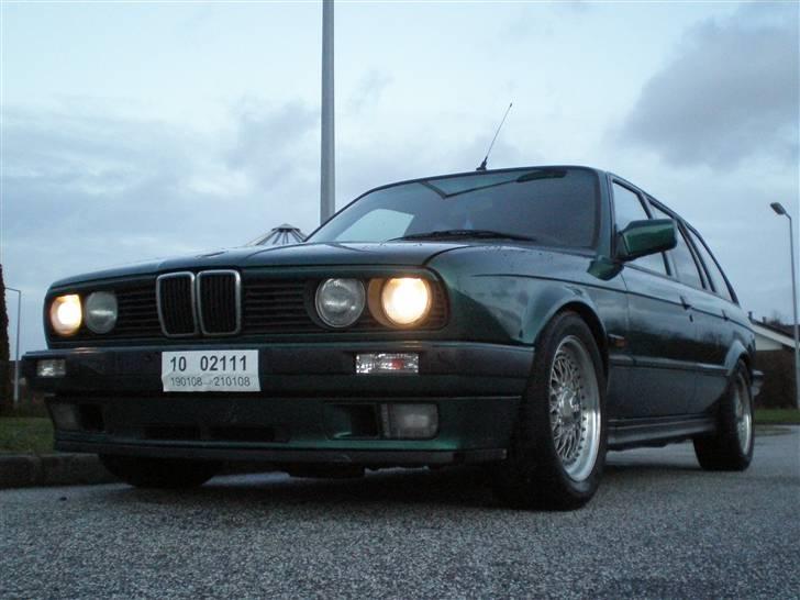 BMW E30 *SOLGT* - 26.01.08 billede 1