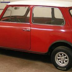 Mini morris mascot 1000