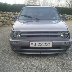 VW Golf 2ér d15/1-08 Solgt