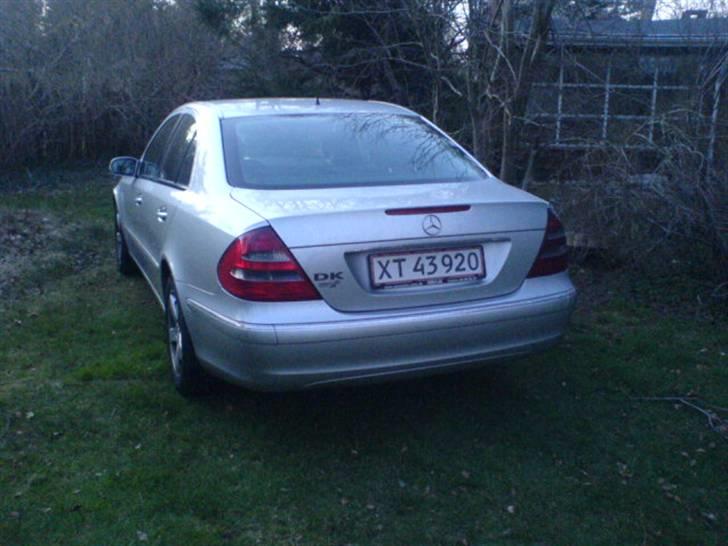 Mercedes Benz E220 CDI ELEGANCE  billede 2