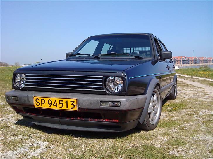 VW golf 2 solgt - 15" alu fælge er tilpas store efter min smag billede 2