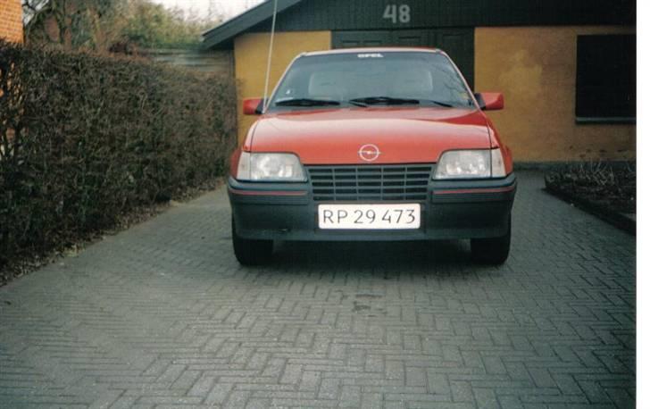 Opel Kadett  Solgt... - Der vil komme  flere nyer billeder... Men har ikke lige så mange.. billede 5