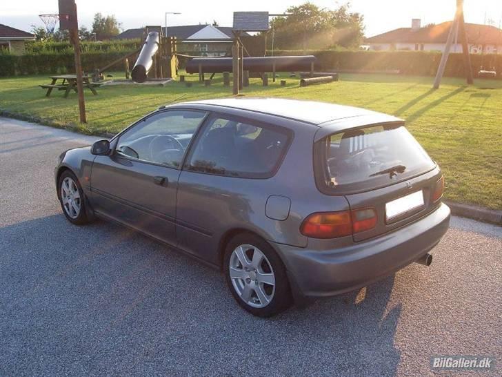 Honda civic *solgt* billede 11