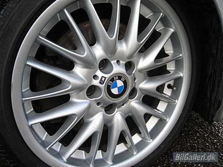 BMW 330Ci SMG II M-Pakke II - BMW M 18" billede 8