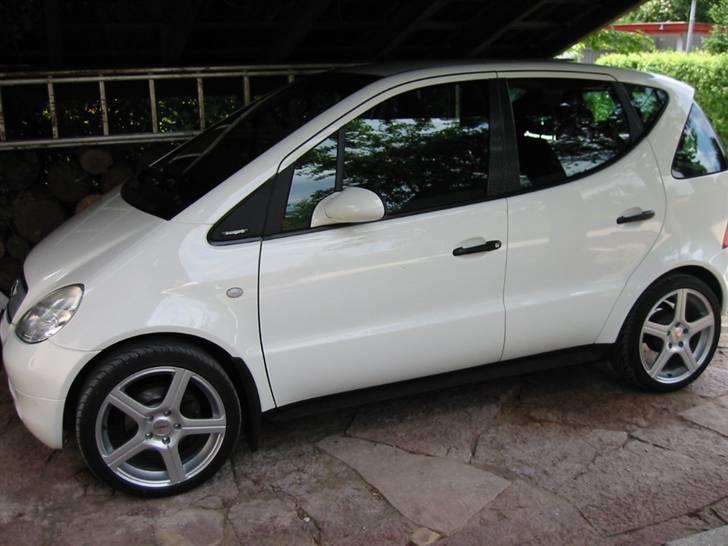 Mercedes Benz  A160 Avantgarde "LEGO":) - I carporten uden mærker på billede 9