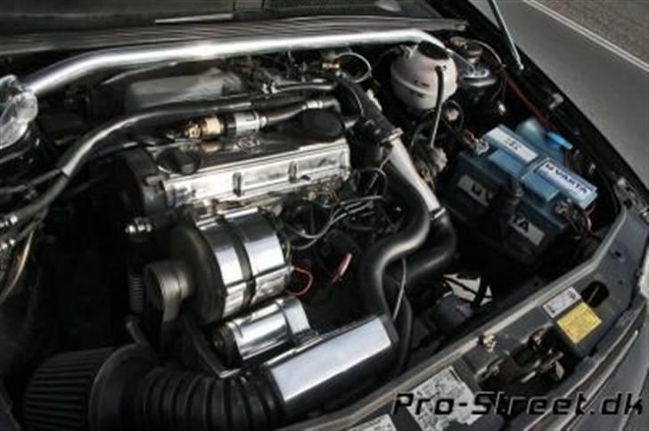 VW Vento G60 *SOLGT* billede 2