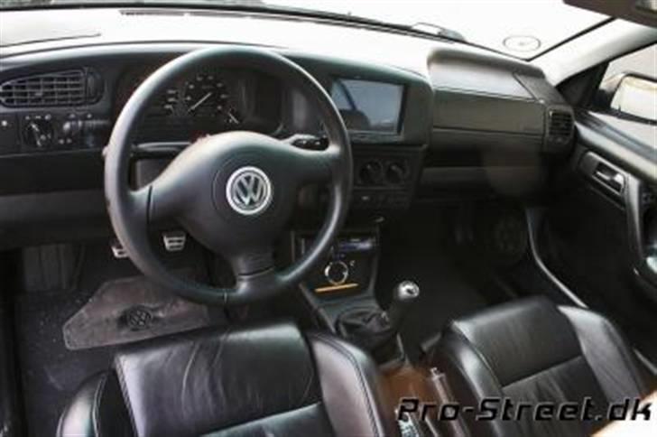 VW Vento G60 *SOLGT* billede 6