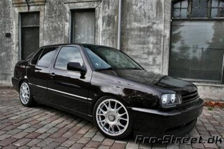 VW Vento G60 *SOLGT* billede 9