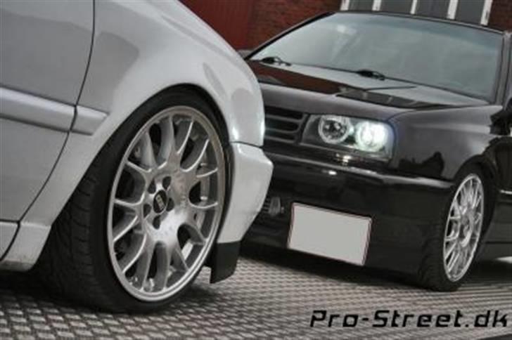 VW Vento G60 *SOLGT* billede 12