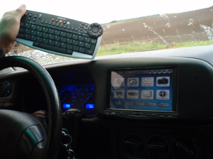 VW Vento G60 *SOLGT* billede 14