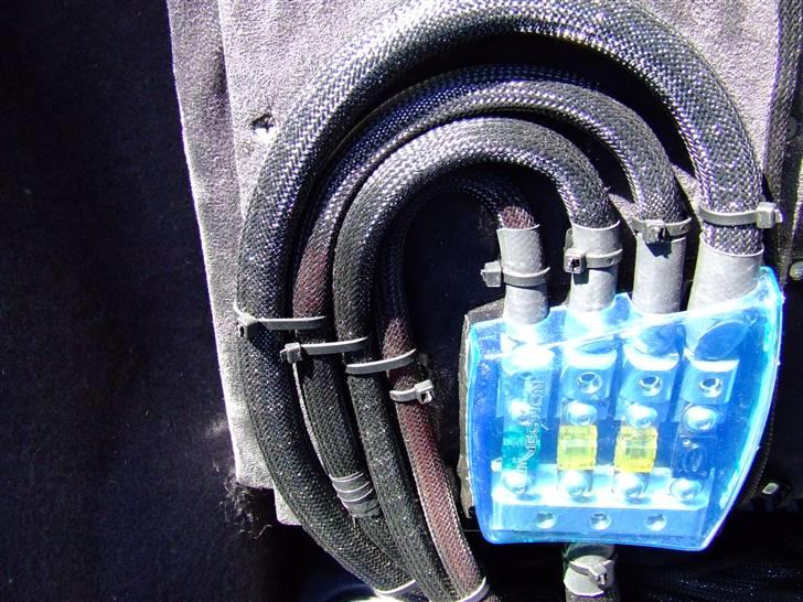 Mercedes Benz  A160 Avantgarde "LEGO":) - Og så monteret billede 17