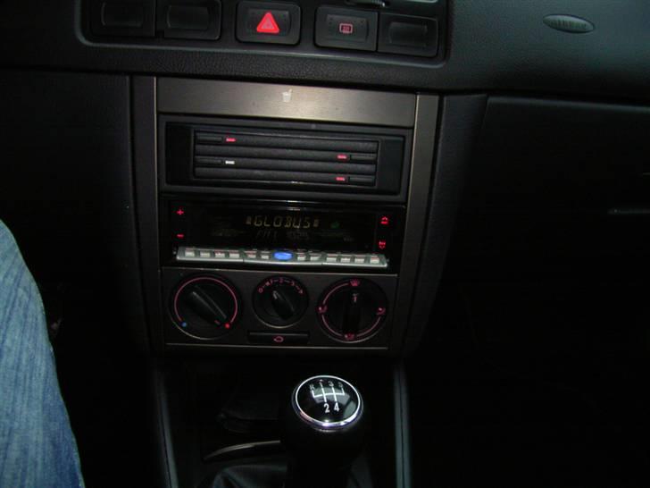 VW bora v5 solgt... billede 4