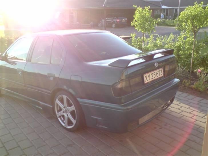 Nissan Primera 2.0T P10 (første bil) - Med den tidligere røv :P billede 8