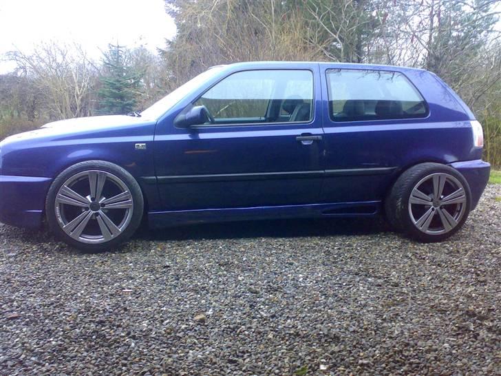 VW Golf3 pink floyd (solgt) billede 15