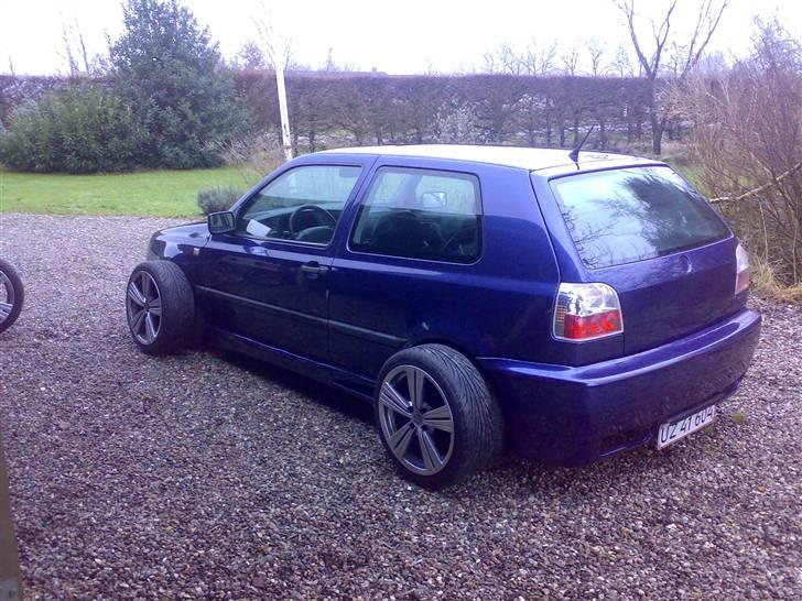 VW Golf3 pink floyd (solgt) billede 16